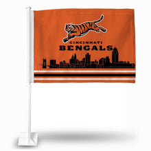 Load image into Gallery viewer, Cincinnati Bengals Car Flag 30x45cm with 50cm plastic pole